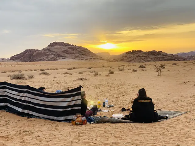 Cave camping overnight – Desert Dreams