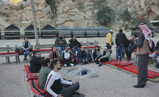 Bedouin dinner and stargazing at Ammarin Camp