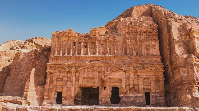 Mughur Al Nasara Trail · Petra