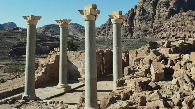 Argoob Jumay'an Trail · Petra