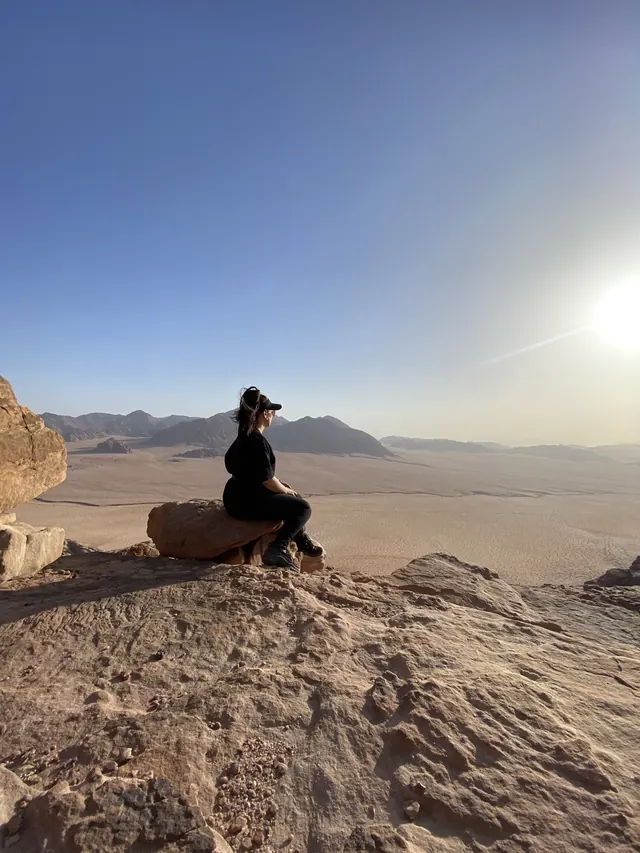 Burdah Rock Bridge full-day hiking experience – Desert Dreams